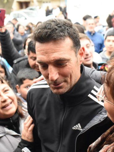 Operativo clamor por Scaloni: apoyo total de los dirigentes de AFA para que siga en la selección