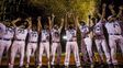 el softbol y un apoyo bien aprovechado el softbol y un apoyo bien aprovechado