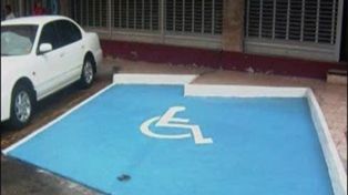 Habrá dársenas únicas para discapacitados