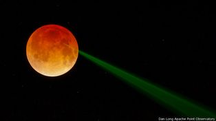 Develan el origen del misterioso rayo verde que salio de la Luna