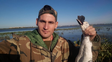 Un influencer de caza subió fotos tras matar aves protegidas por ley en Santa Fe y fue denunciado