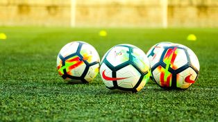 La propuesta de Piqué para aligerar el calendario