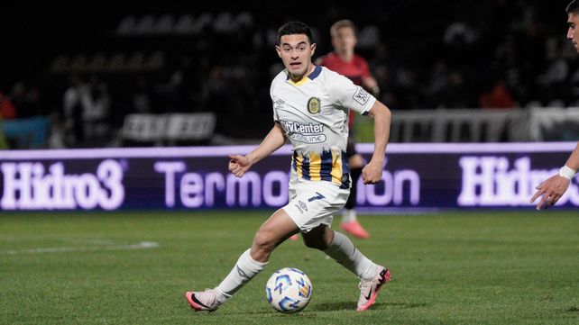 Maximiliano Lovera tiene todo para meterse nuevamente en el equipo. Iría como extremo por derecha.