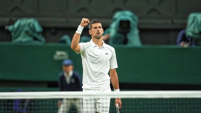 Wimbledon: Djokovic se metió en los cuartos de final