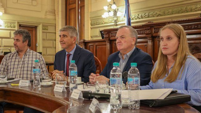 Senadores provinciales recibieron al ministro de Gobierno e Innovación Pública