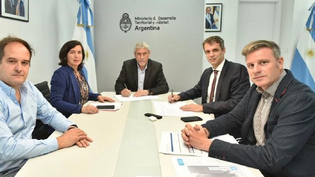 El gobierno nacional finalizará 105 viviendas en Concordia