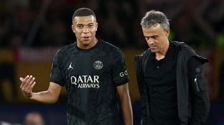 ¿Enfrentados? Los medios franceses indicaron que Kylian Mbappé y Luis Enrique no tendrían una buena relación, aunque el DT desmintió el rumor.