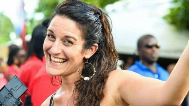 Viajera. Foto de la mujer que circuló ayer hasta que se supo que estaba a salvo
