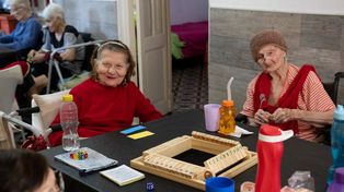 La Feria del Libro de Timbúes también se vivió en los residenciales de adultos mayores