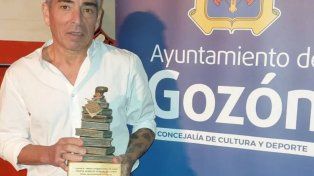 El poeta Luis Guillermo Ledri, oriundo de Gualeguaychú, fue galardonado con el primer premio del certamen internacional “Poeta Aurelio González Ovies”.