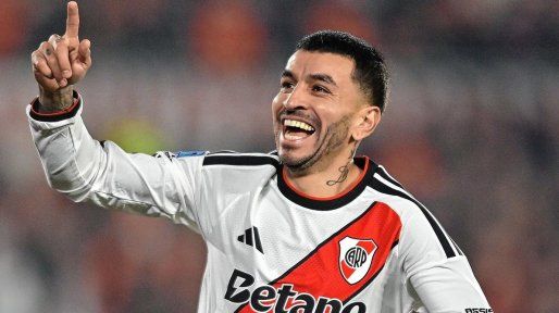 River lllegó al segundo en el estadio Monumental y le gana 2 a 0 a Vélez
