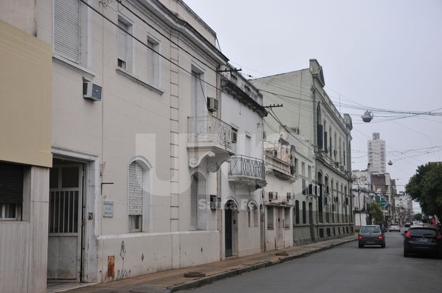 Ex sede de la Policía Federal Argentina en Santa Fe.