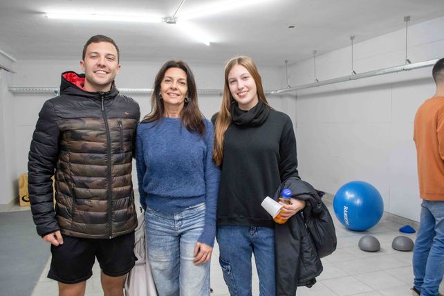 Francisco Gut, Cristina Carlino y Justina Gut