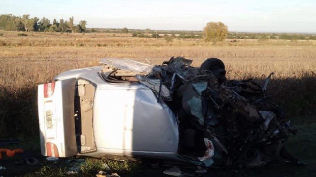 Un muerto en la ruta 39 al chocar un auto y un camión
