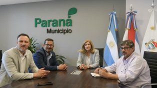 la Municipalidad de Paraná y el Gobierno de Entre Ríos firmaron un convenio vinculado con la Seguridad Alimentaria.