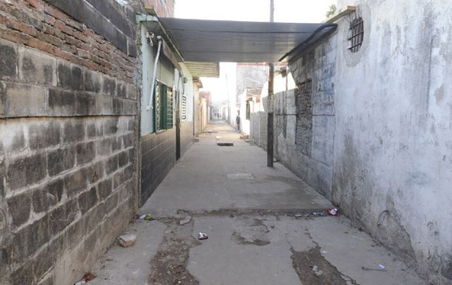 La escena. Pasaje Clavel al 6900