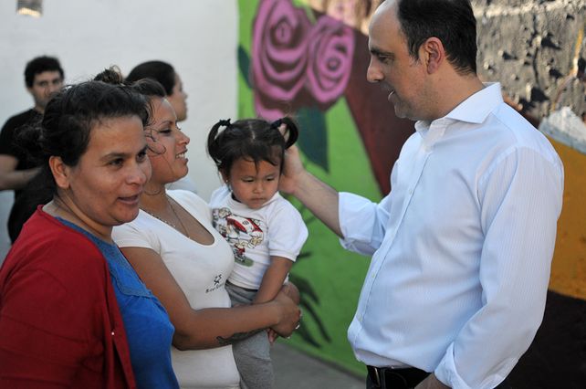 El Gobierno tiene que estar cerca de los vecinos para brindar oportunidades