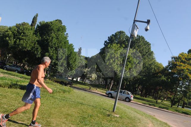La ciudad cuenta con 19 cámaras que se intalaron en el Parque J. de Garay