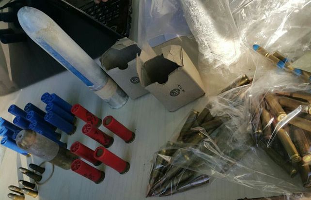 Una tumbera y cartuchos y balas de diferentes calibres fueron hallados en un rancho en Villa Gobernador Gálvez.