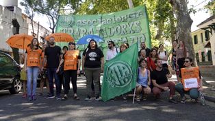 Los trabajadores de la salud en la protesta realizada este miércoles en Suipacha y San Lorenzo