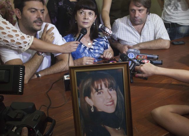 Susana Trimarco afirmó que “la seguridad de esta provincia es una vergüenza” calificó al ahora ex ministro como “un inútil”.