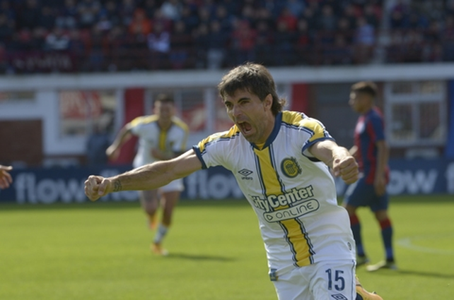 Malcorra cortó una racha de 150 partidos sin hacer un gol de tiro libre