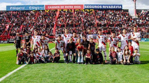 Si Patronato gana en la última fecha, asegurará su permanencia en la Primera Nacional