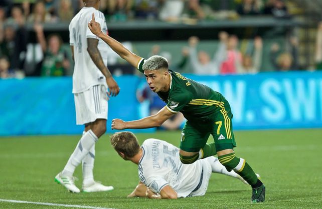 Colo Colo le cerró la puerta a Brian Fernández y ¿se acerca a Colón?