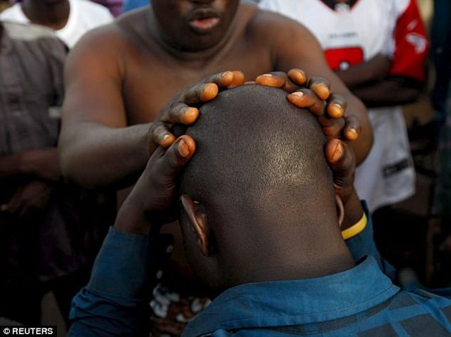 ¿Por qué es peligroso ser pelado en Mozambique?