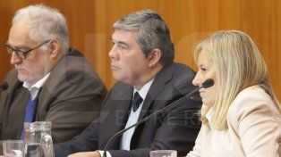 Destitución. El juez Flores (al medio) fue expulsado de la Justicia. Foto UNO/ Juan Ignacio Pereira