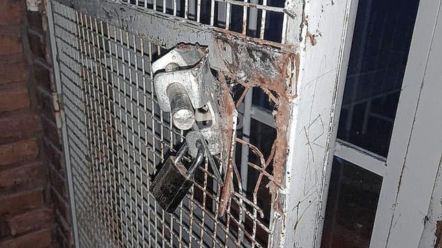 Entraron a robar en una escuela y produjeron destrozos