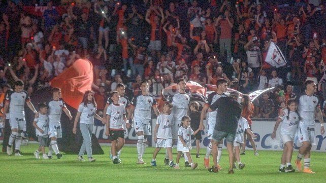 Colón vuelve al lugar donde mejor se siente para buscar la recuperación ante Central Norte