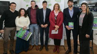 La Municipalidad de Paraná lanzó una nueva edición de la Feria del Libro.
