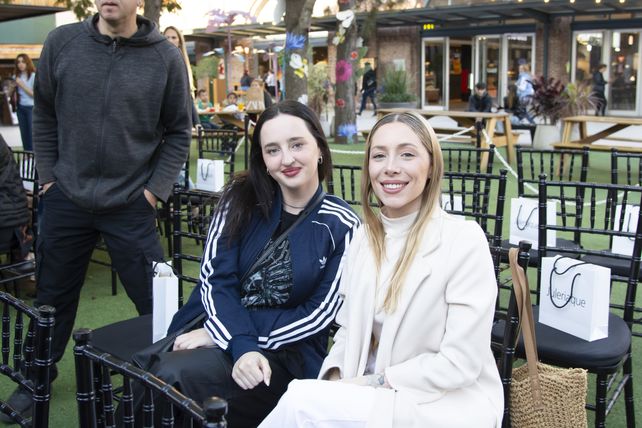 Pilar Miranda y Agustina Datri.