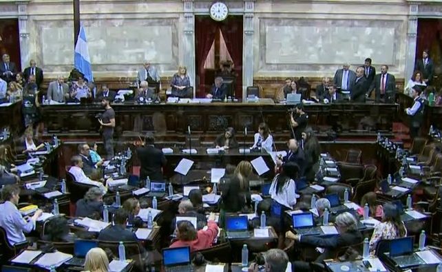 Diputados sesiona para debatir el Presupuesto 2018 y el paquete fiscal