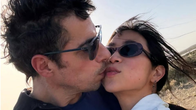 Una foto de Debora Nishimoto y Esteban Lamothe despertó los rumores de embarazo