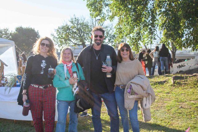 María Soledad Miguez, Alba Galmonego, Diego Murillo y Graciela Lenguitti