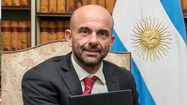Con la salida de Franco Mogetta, el Gobierno acumula el desplazamiento de 139 funcionarios de la gestión Con la salida de Franco Mogetta, el Gobierno acumula el desplazamiento de 139 funcionarios de la gestión