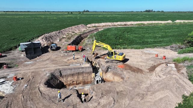 Emergencia hídrica: Santa Fe acelera un plan de obras en las 100 localidades con mayor riesgo de inundación