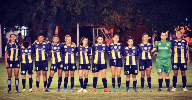 Asociación Rosarina de Fútbol: Solange Menotti reparte su vida en el fútbol y como inspectora de transito