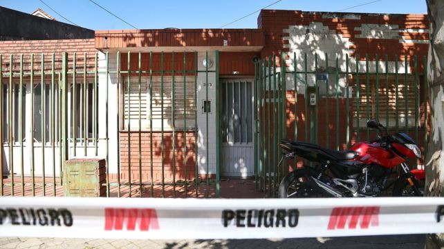 Granadero Baigorria: encuentran asesinado a puñaladas y golpes a un hombre de 76 años