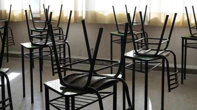 Restricciones. Durante los próximos cinco días hábiles no habrán clases presenciales en las escuelas de los departamentos Rosario y San Lorenzo.&nbsp;