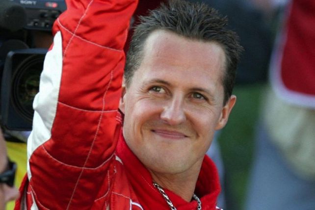 Tras 9 meses internado, Schumacher deja el hospital