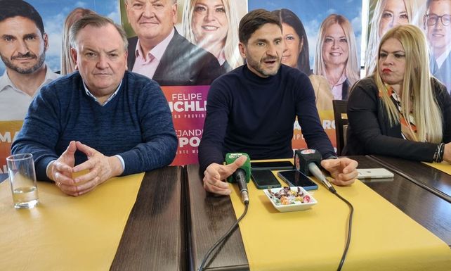 El senador Felipe Michlig&nbsp; y el candidato a gobernador Maximiliano Pullaro siguen adelante con la campaña electoral en el interior de la provincia de Santa Fe.&nbsp;