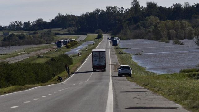La autopista Rosario-Buenos Aires ya tiene habilitada la mano que viene hacia la ciudad. Foto: gentileza PhLares.