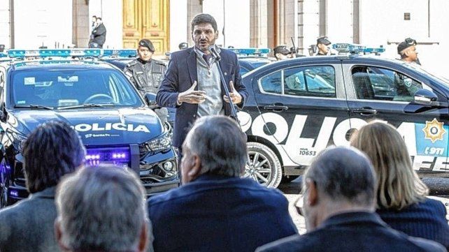 El gobernador Maximiliano Pullaro y un endurecido discurso contra los que defienden a los presos que delinquen desde la cárcel