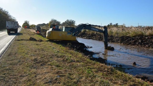 Vialidad avanza en la ejecución del primer tramo de la autopista ruta 33