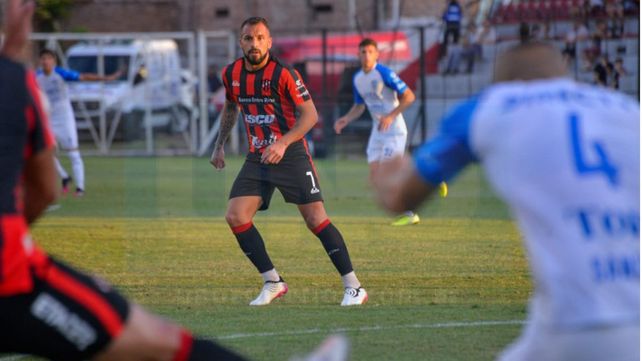 Patronato fue una sombra y cayó por goleada ante Godoy Cruz