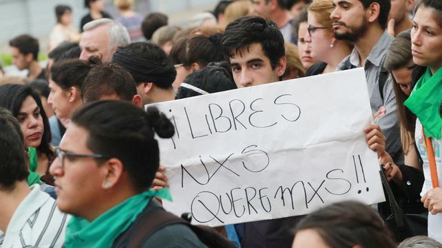 Paraná volvió a gritar Ni una menos