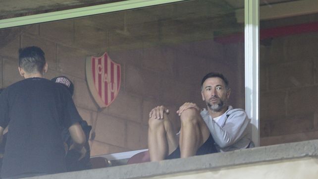 El Kily González continúa como entrenador de Unión. Es de los pocos sobrevivientes en un banco del fútbol argentino.
